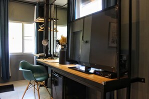 Deluxe Double Room | Room amenity - Ku At Sea (Rayong)