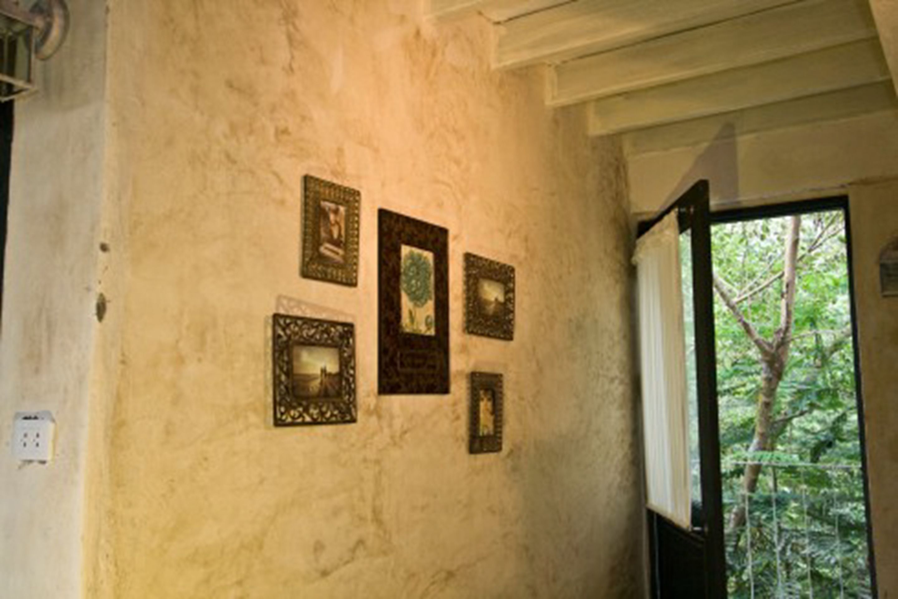 duplex suite  | premium bedding, in-room safe, free wifi