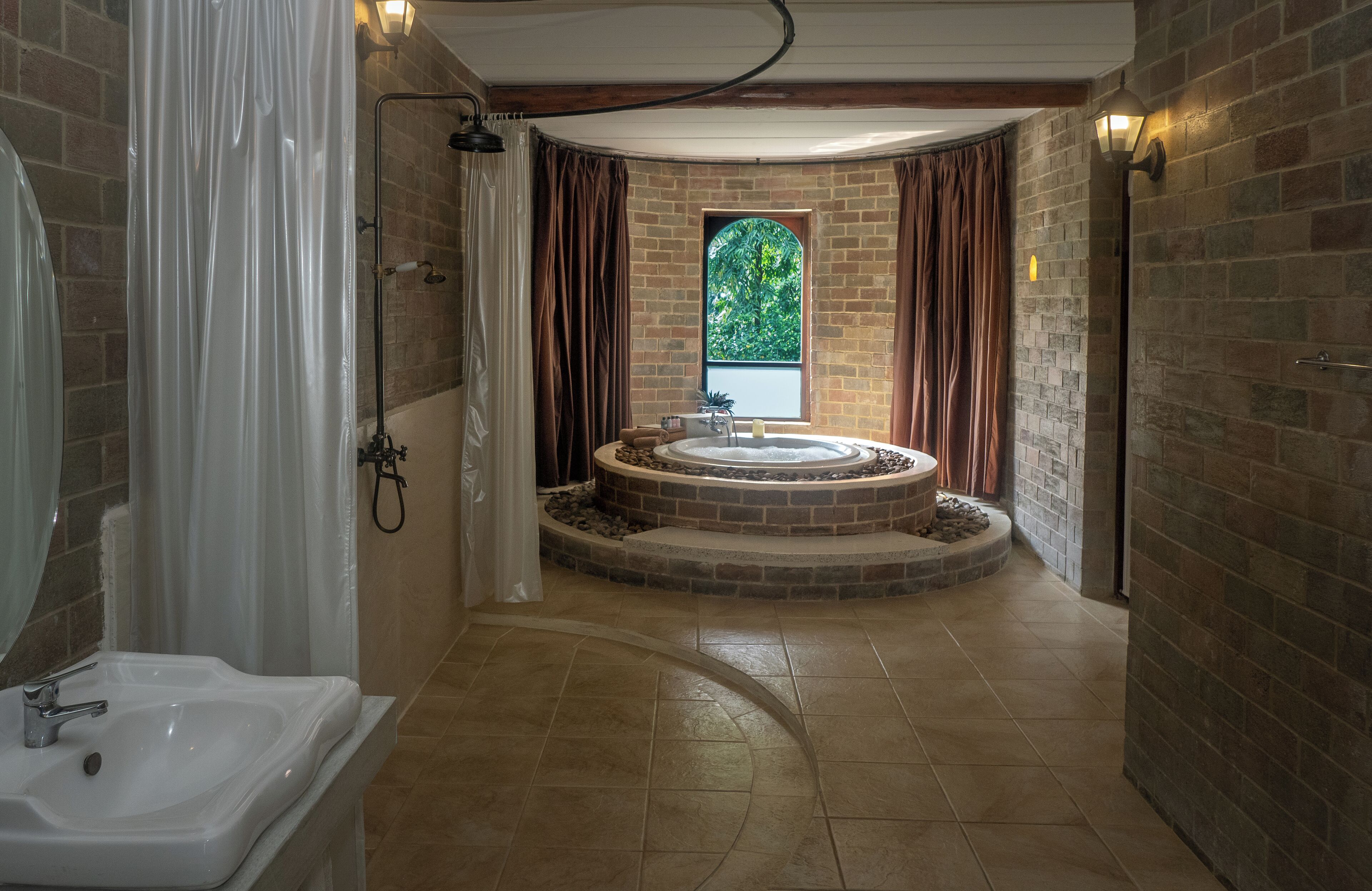 garden suite | premium bedding, in-room safe, free wifi