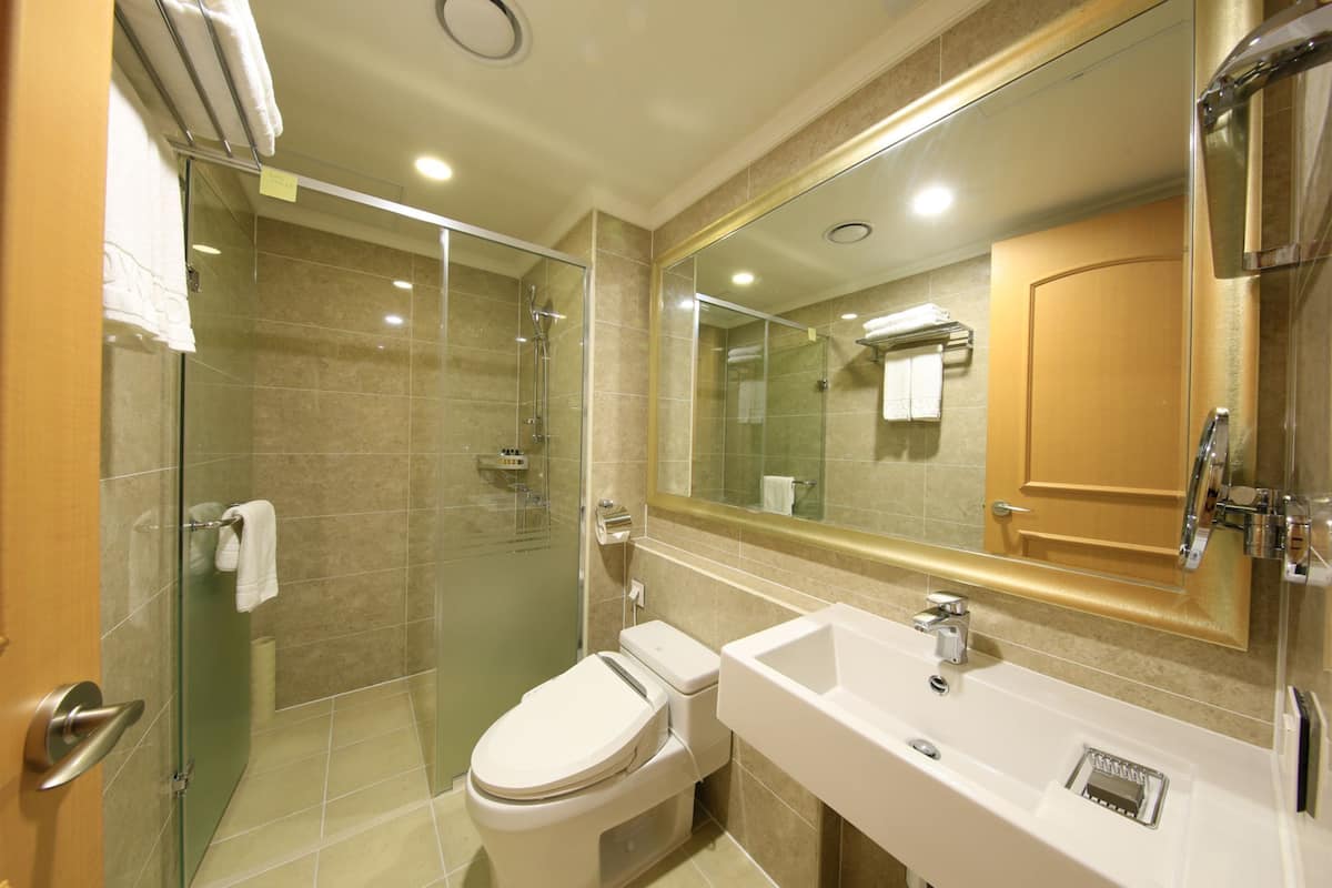 free toiletries, hair dryer, bathrobes, slippers