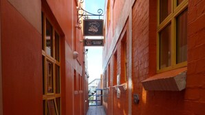 Interior - City Backpackers HQ (Brisbane)