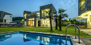 Alberca al aire libre