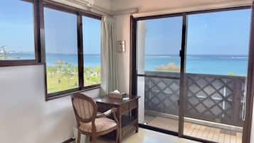 高級公寓客房, 海景, 海濱 | 1 間睡房、房內夾萬、獨特設計、獨特裝修