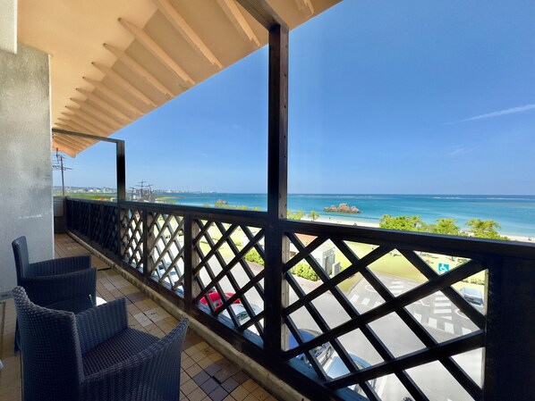 Superior Condo, Ocean View, Beachfront | In-room safe, individually decorated, individually furnished - Araha Resort ARAPANA (Chatan)