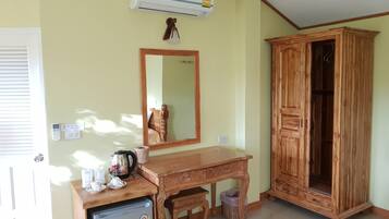 Bungalow Double Room | Room amenity