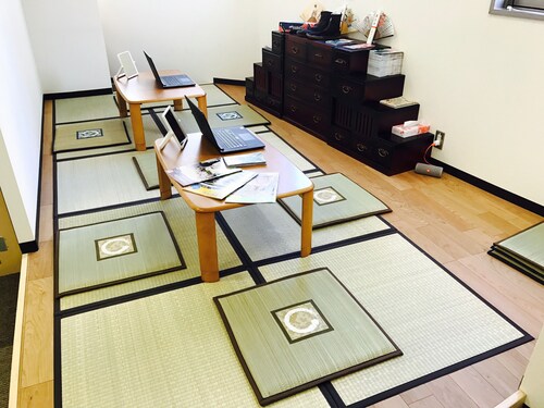 81's Inn Hakata - Hostel