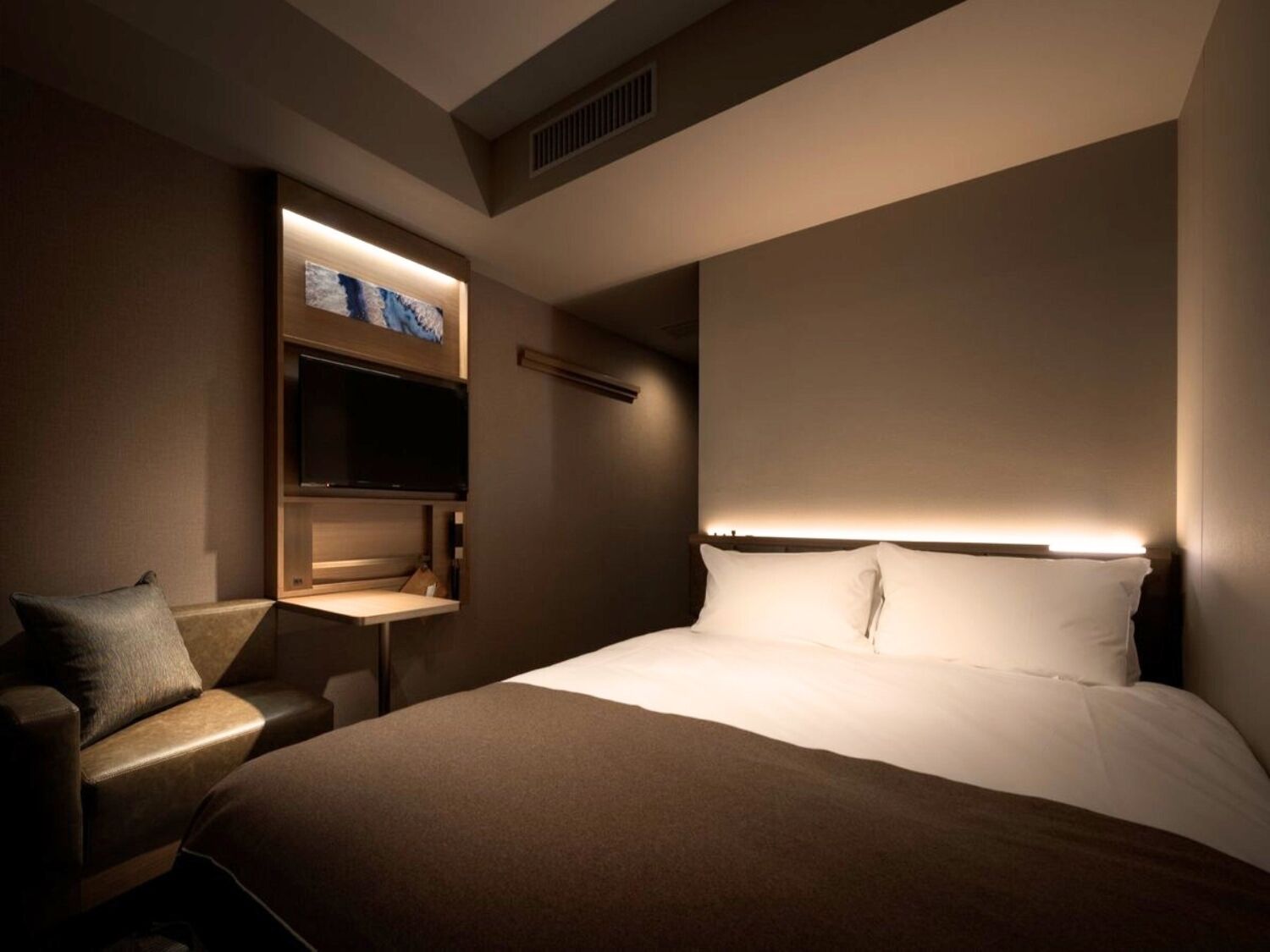 Coffre-fort, système d’insonorisation, accès au Wi-Fi (inclus)