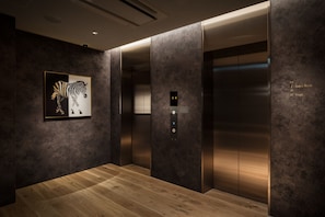 Lobby - Nest Hotel Tokyo Hanzomon (Tokyo)