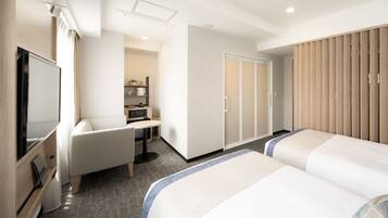 Phòng | Két bảo mật tại phòng, màn/rèm cản sáng, bàn ủi/dụng cụ ủi quần áo