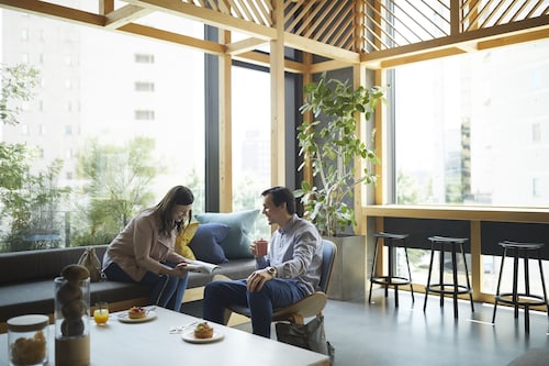 ロビーラウンジ