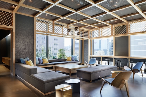 ロビーラウンジ