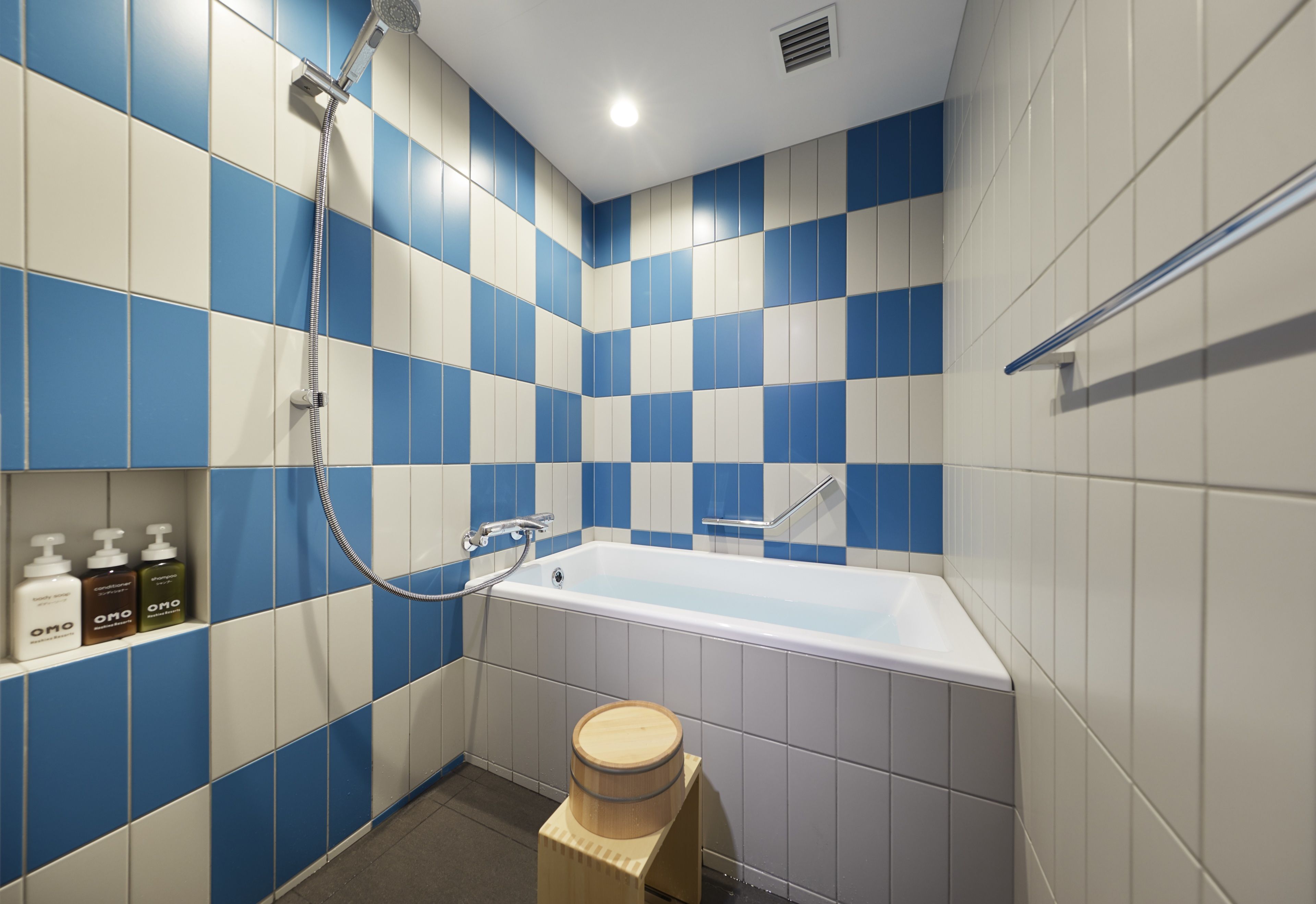 separate bathtub and shower, deep-soaking bathtub, free toiletries