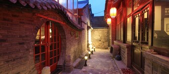 The Great Wall Courtyard Hostel