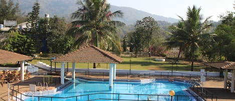 Piscina all'aperto