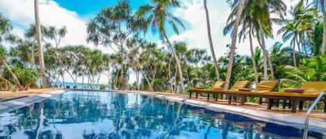 Outdoor pool, pool loungers