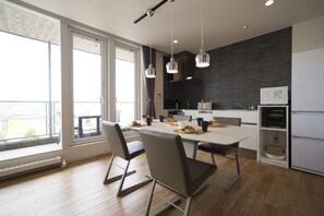 Hoshizora (3F) | Private kitchen | Fridge, microwave, stovetop, dishwasher - Kuranoya Furano (Furano)