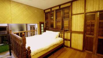 House (3 Bedroom and 1 Master Bedroom) | Setrika/meja setrika dan Wi-Fi gratis