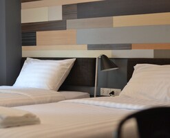 Deluxe Twin Room | Free WiFi