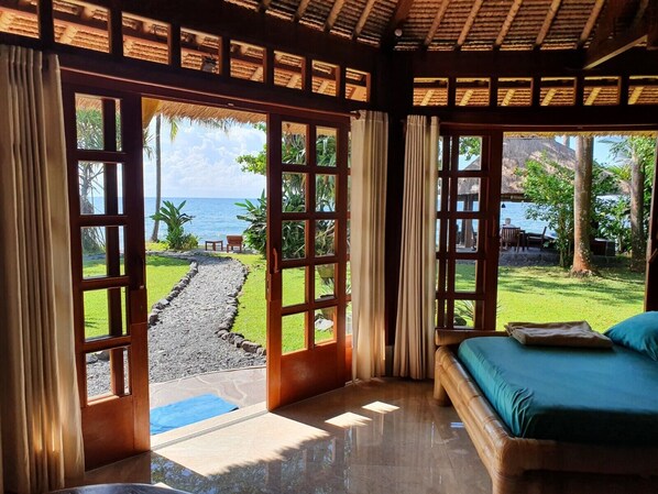 Garden view - Ciliks Beach Garden (Kubutambahan)