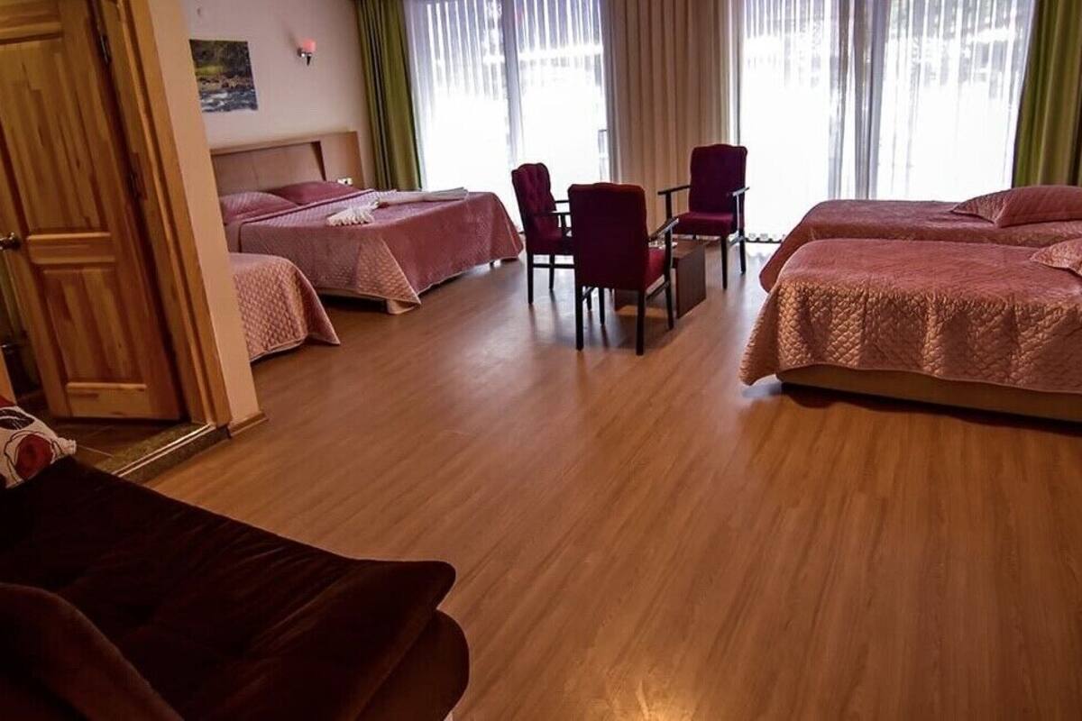 Family Bungalow | Desk, rollaway beds (surcharge), WiFi (free)