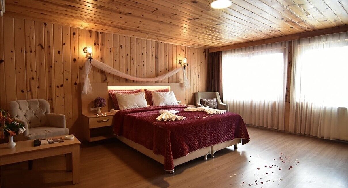 Deluxe Bungalow | Desk, rollaway beds, free WiFi