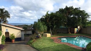 Outdoor pool - 74 Northway (Durban North)