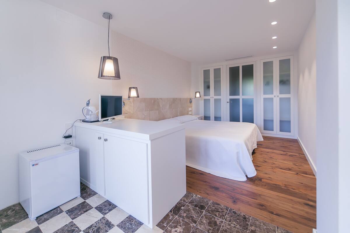 deluxe studio suite, multiple beds, terrace, mountain view | 1 bedroom, premium bedding, memory-foam beds, soundproofing