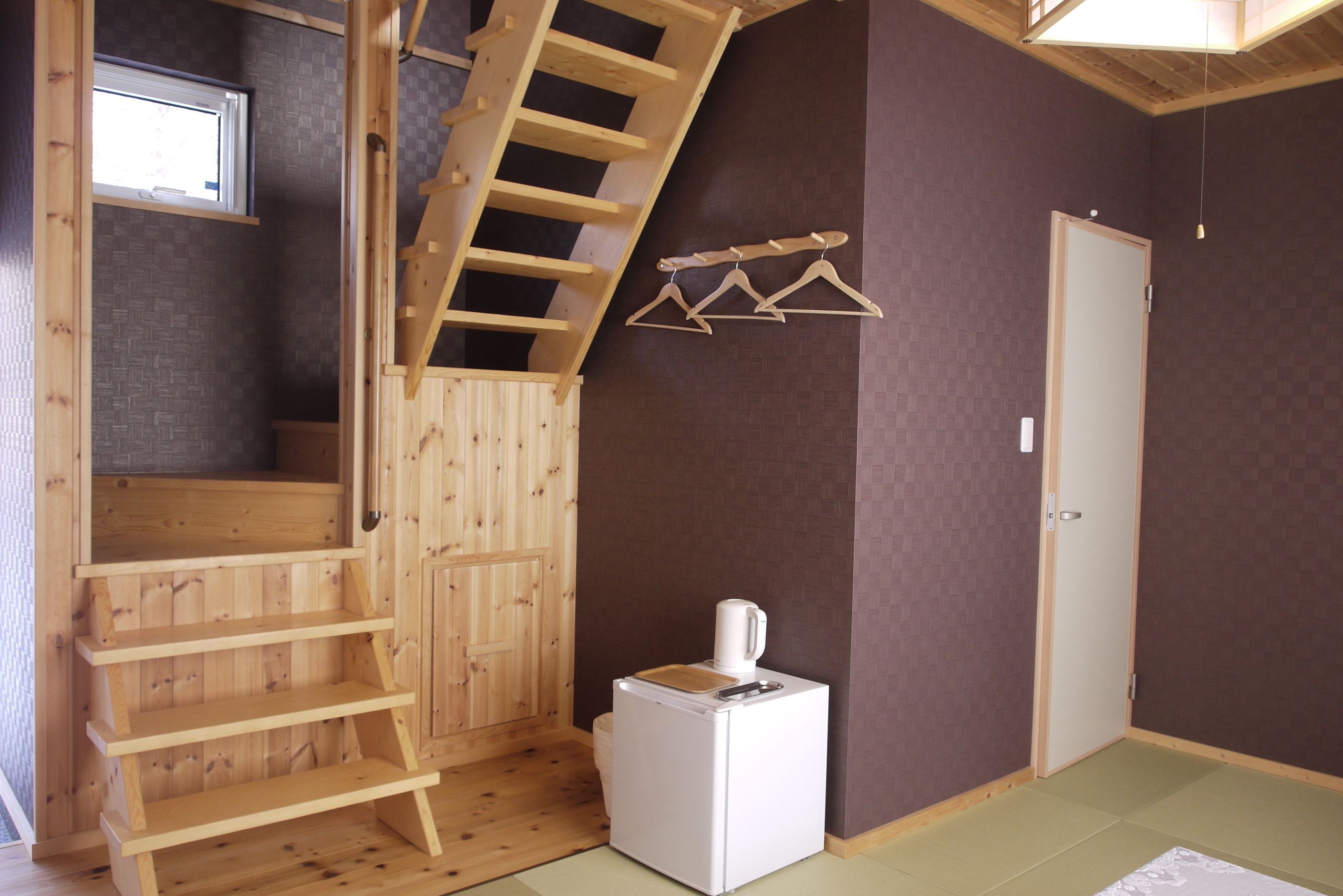 down duvets, free wifi, bed sheets