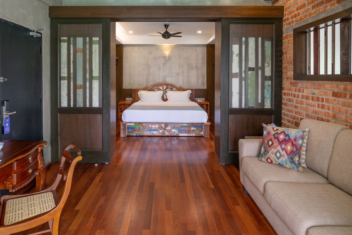 Signature Suite, 1 Bedroom, Non Smoking, Bathtub
