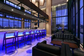 Lounge - Harper Cikarang by ASTON (Cikarang)