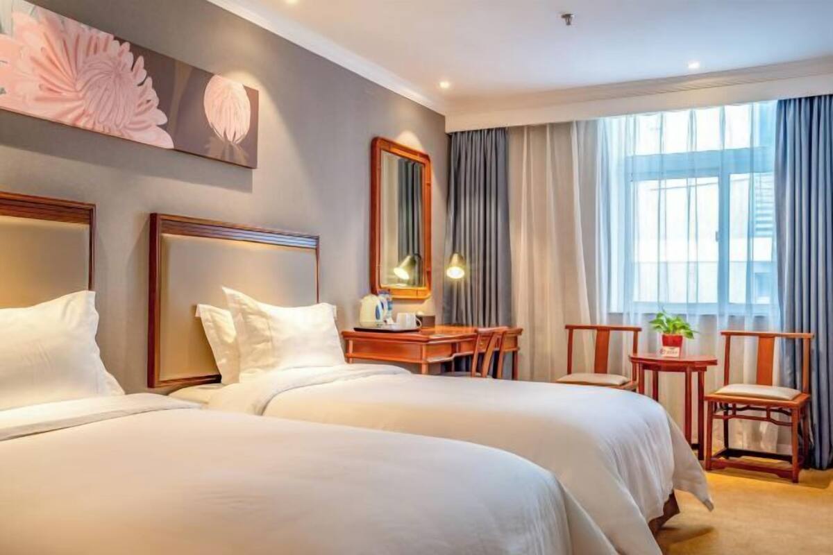 Minibar, in-room safe, desk, blackout drapes