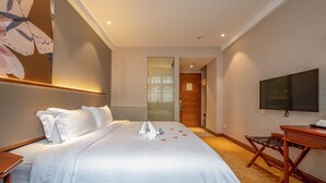 Elite Single Room | Minibar, in-room safe, desk, blackout drapes - Shenzhen Uniton Hotel (Shenzhen)