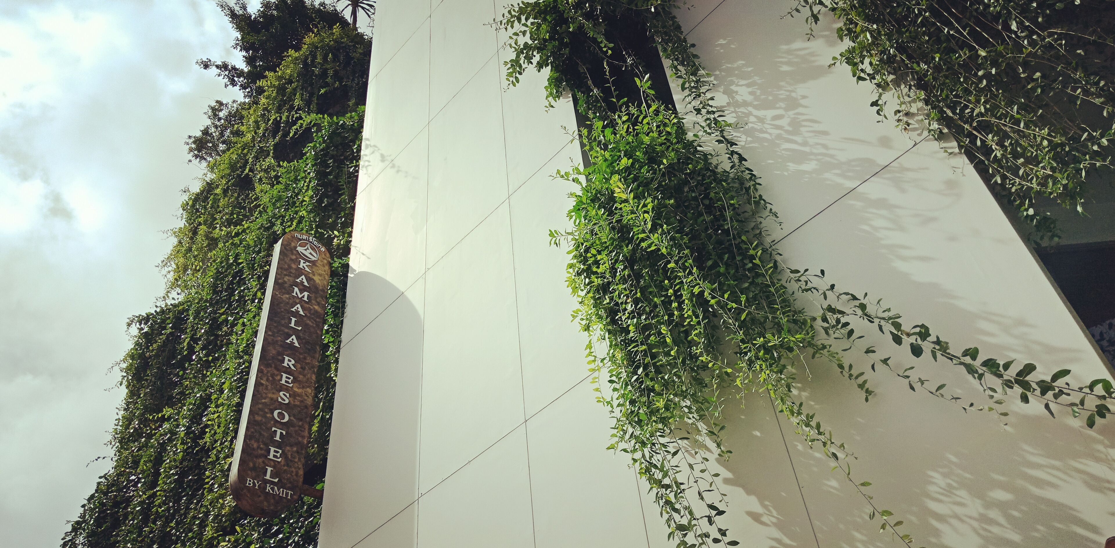 Mặt tiền nơi lưu trú