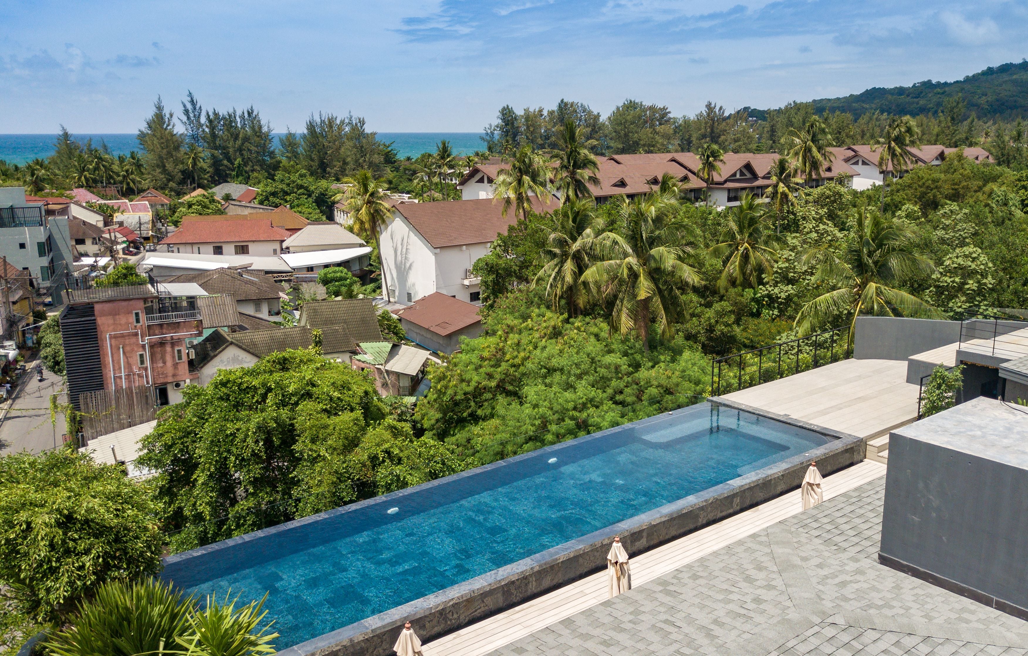 outdoor pool, pool loungers