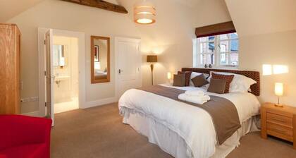 DBS Serviced Apartments - The Delven