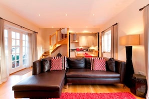 Interior - DBS Serviced Apartments - The Delven (Derby)