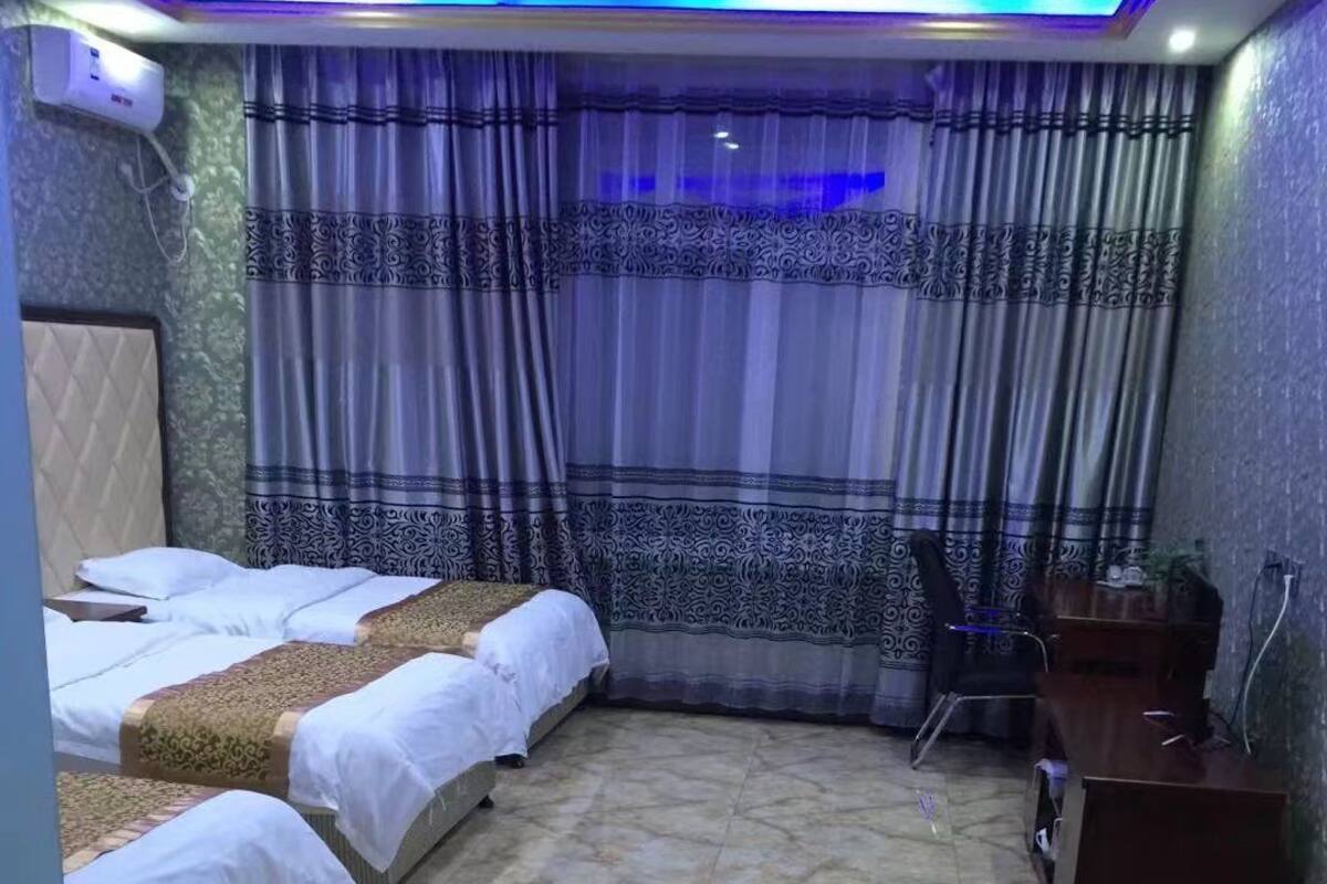 Triple Room