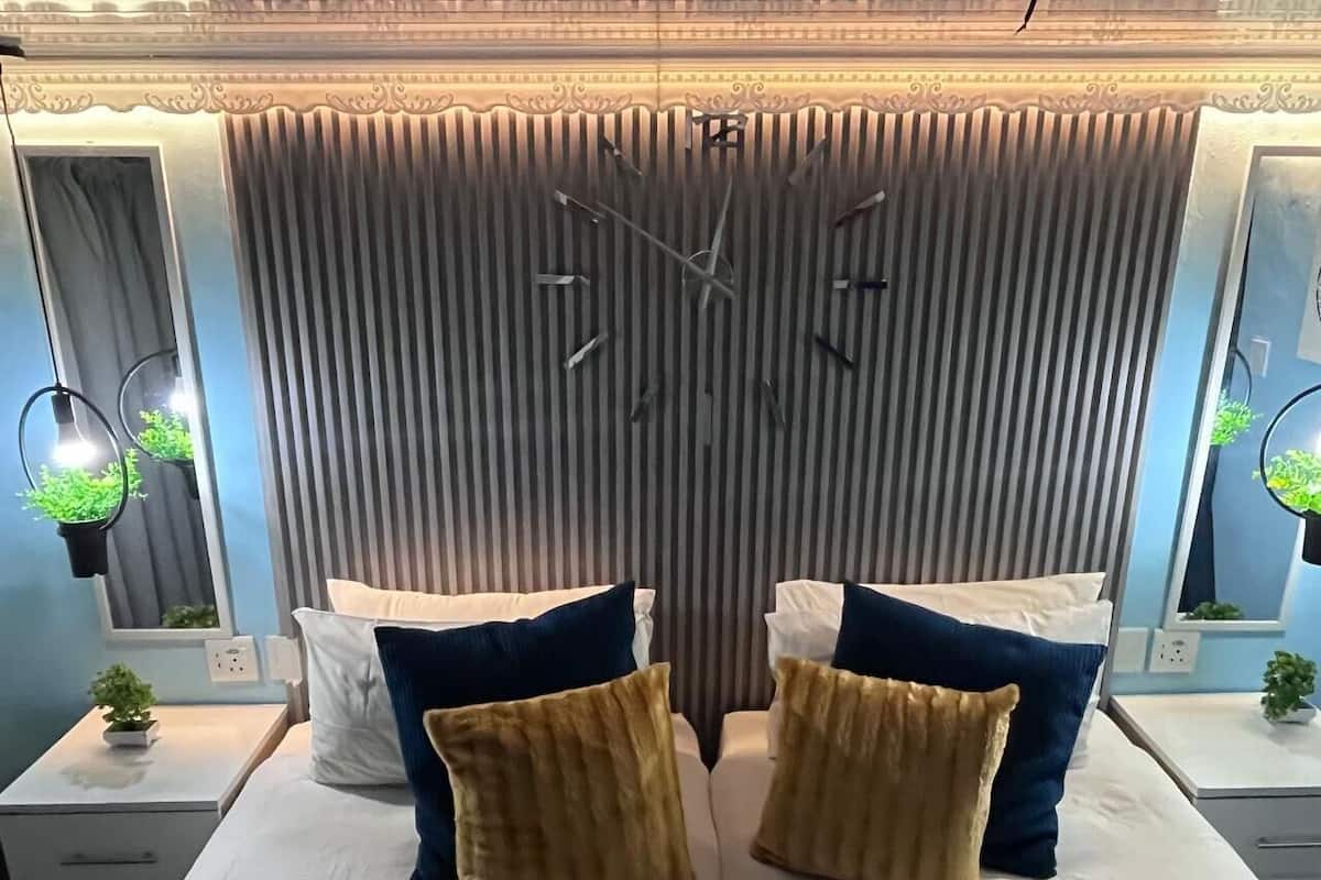 1 bedroom, blackout drapes, WiFi (free), individually decorated