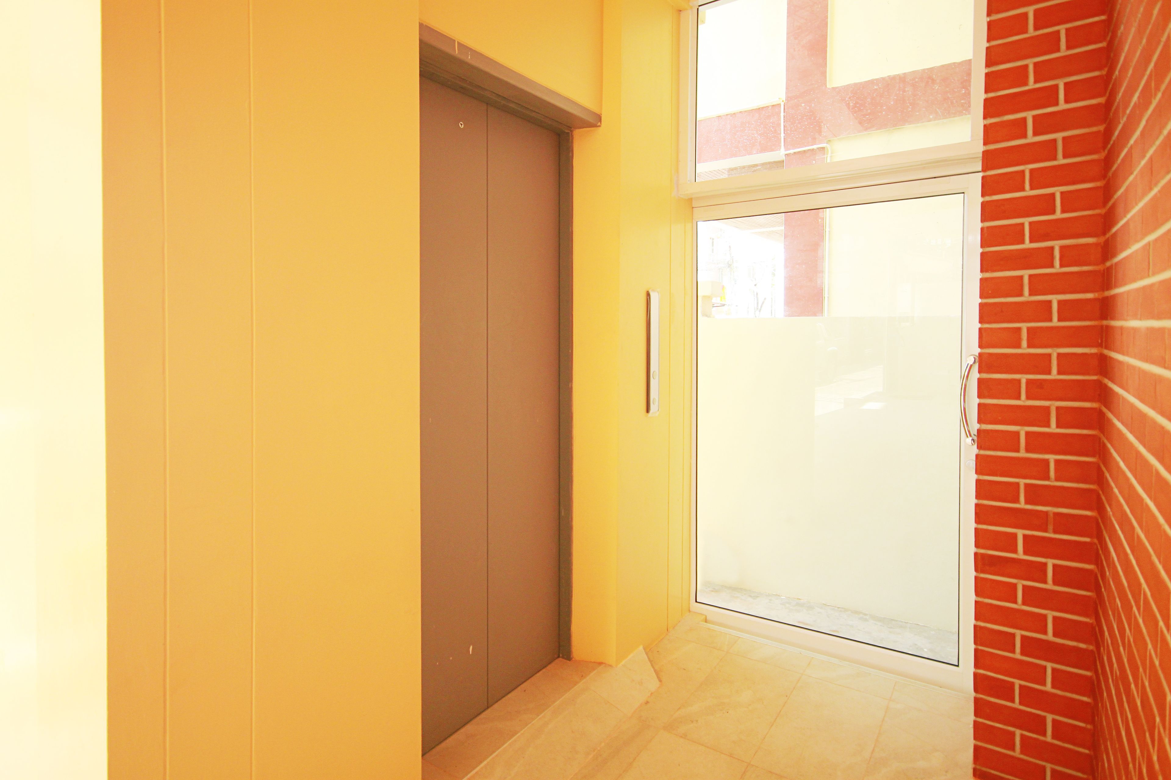 Photo - Happy Hostel