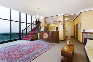 Reception - Hotel Excelsior (Pavia)