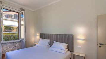 Camera Matrimoniale Deluxe - Depandance | Minibar, Zimmersafe, Schreibtisch, laptopgeeigneter Arbeitsplatz