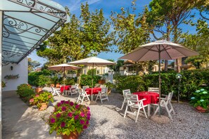 Exterior - Hotel Eura (Massa)