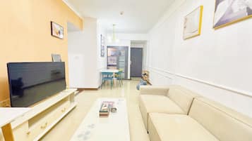 Suite, 2 Bedrooms | Living area | LCD TV