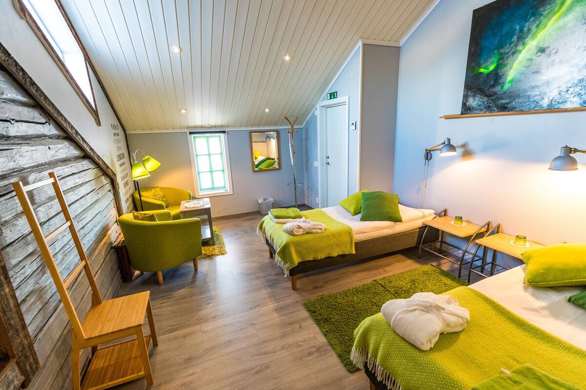 Habitación doble superior | Decoración individual y mobiliario individual