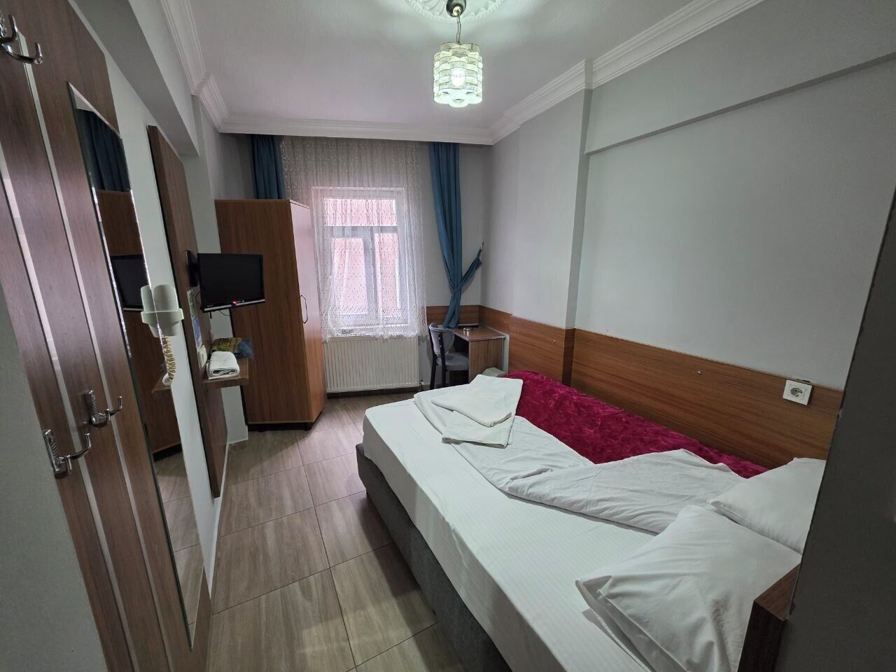Desk, free WiFi, bed sheets