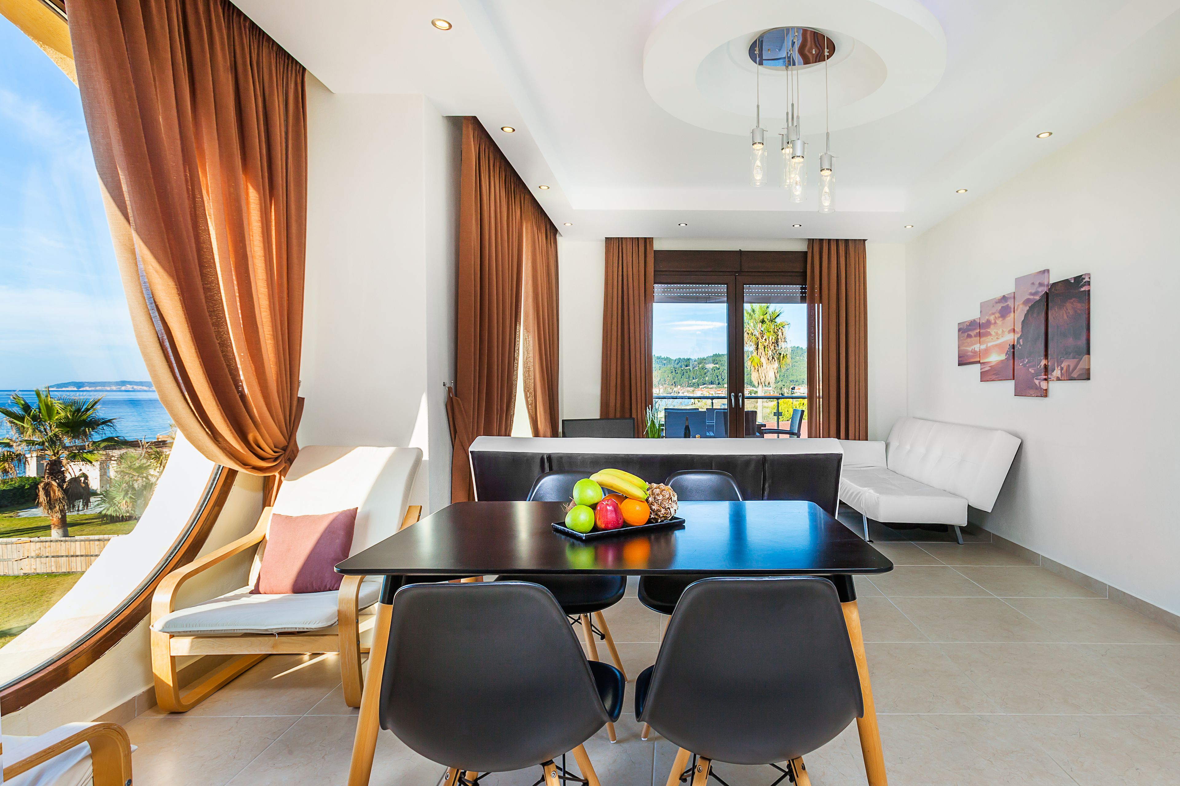 Family Suite 2-Bedroom Sea View | 客房内用餐