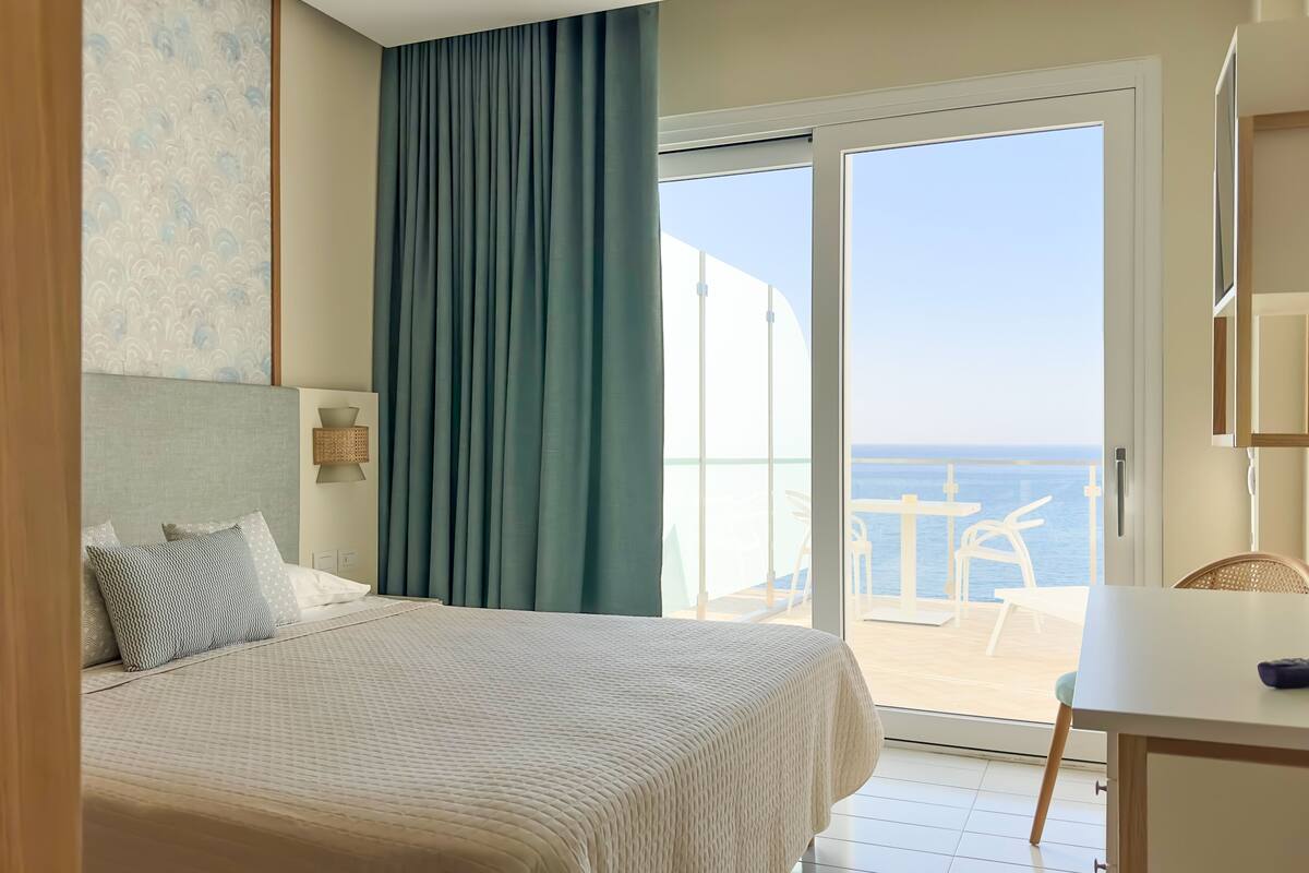 junior room, 1 bedroom, sea view, sea facing | beach/ocean view