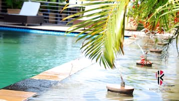 Utomhuspool