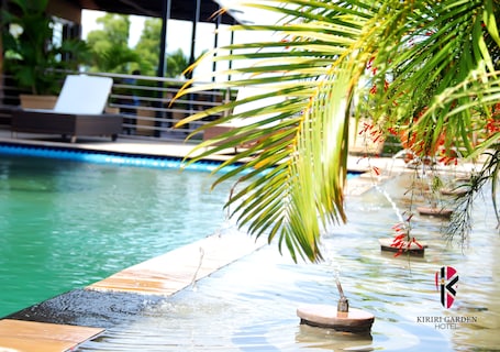 Outdoor pool. Kiriri Garden Hotel