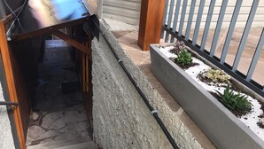 施設の入り口